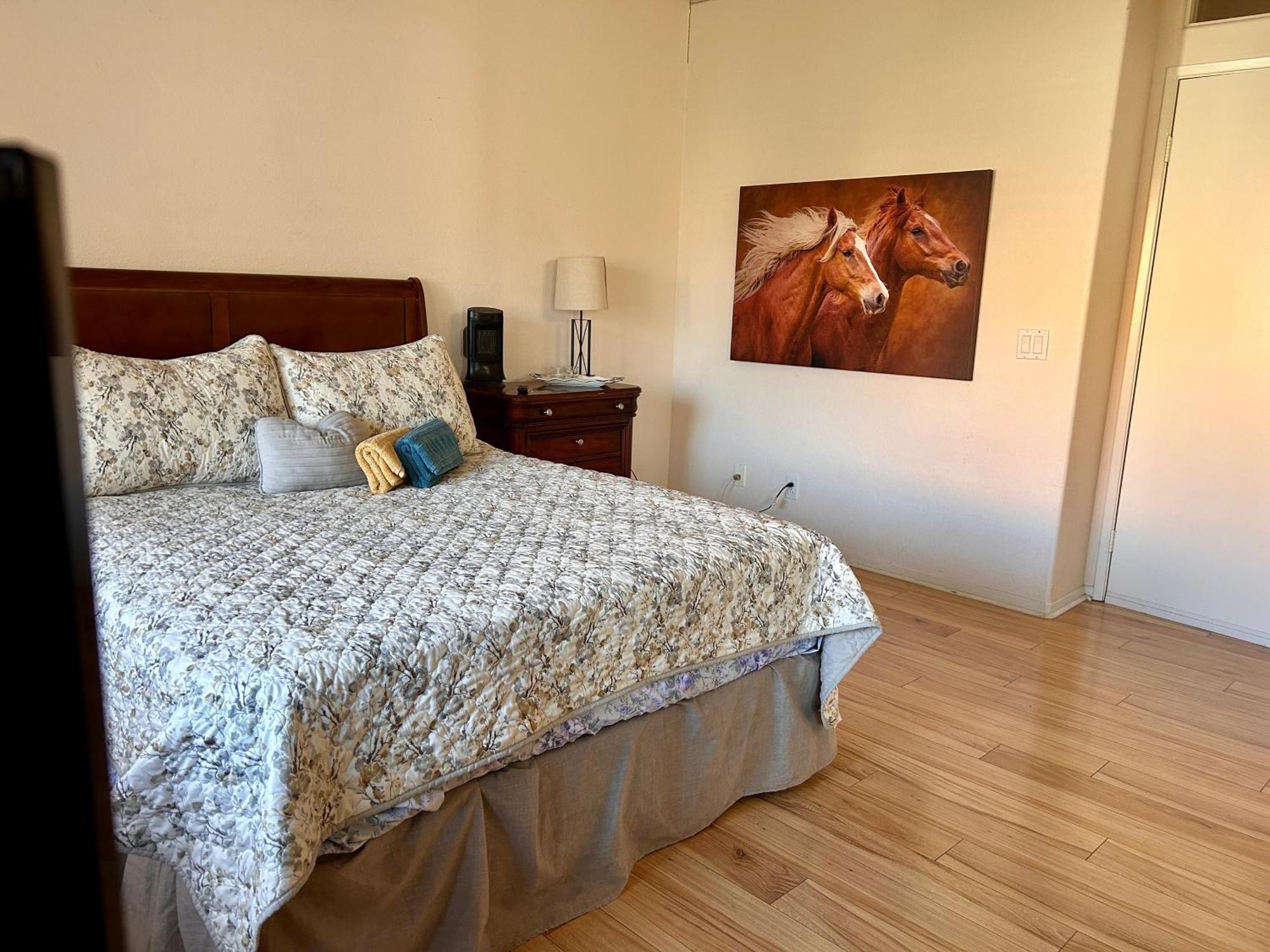 Golden Saddle Suite With Tv And Private Bathroom Hemet Exterior foto